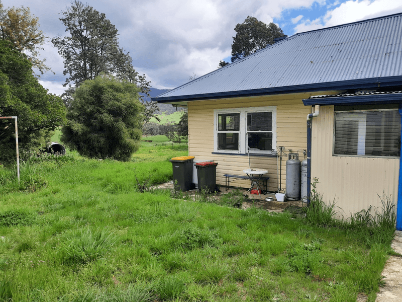 8074 Murray River Rd, Walwa, VIC 3709