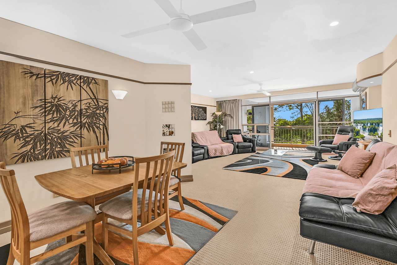 9/76-80 Chichester Drive, ARUNDEL, QLD 4214