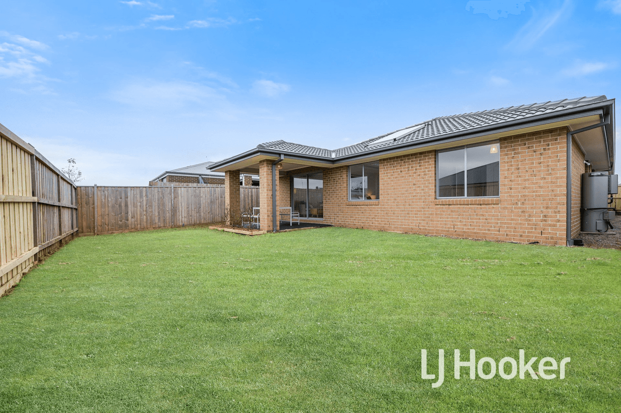 34 Gaudi Boulevard, CORINELLA, VIC 3984