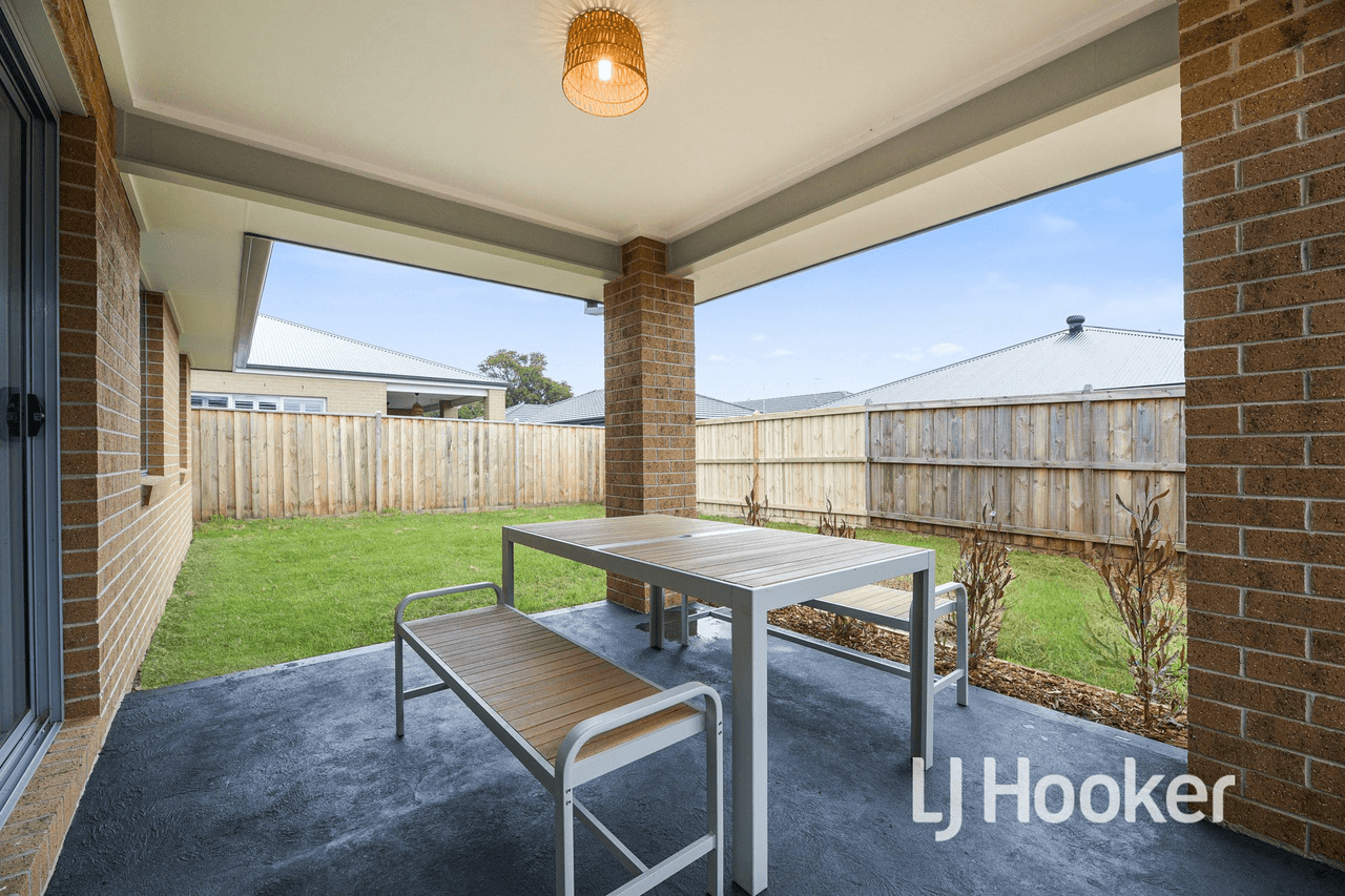 34 Gaudi Boulevard, CORINELLA, VIC 3984