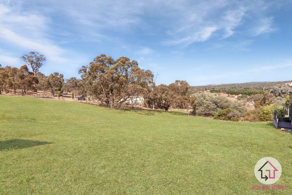 35 Toscana Way, HIDDEN VALLEY, VIC 3756