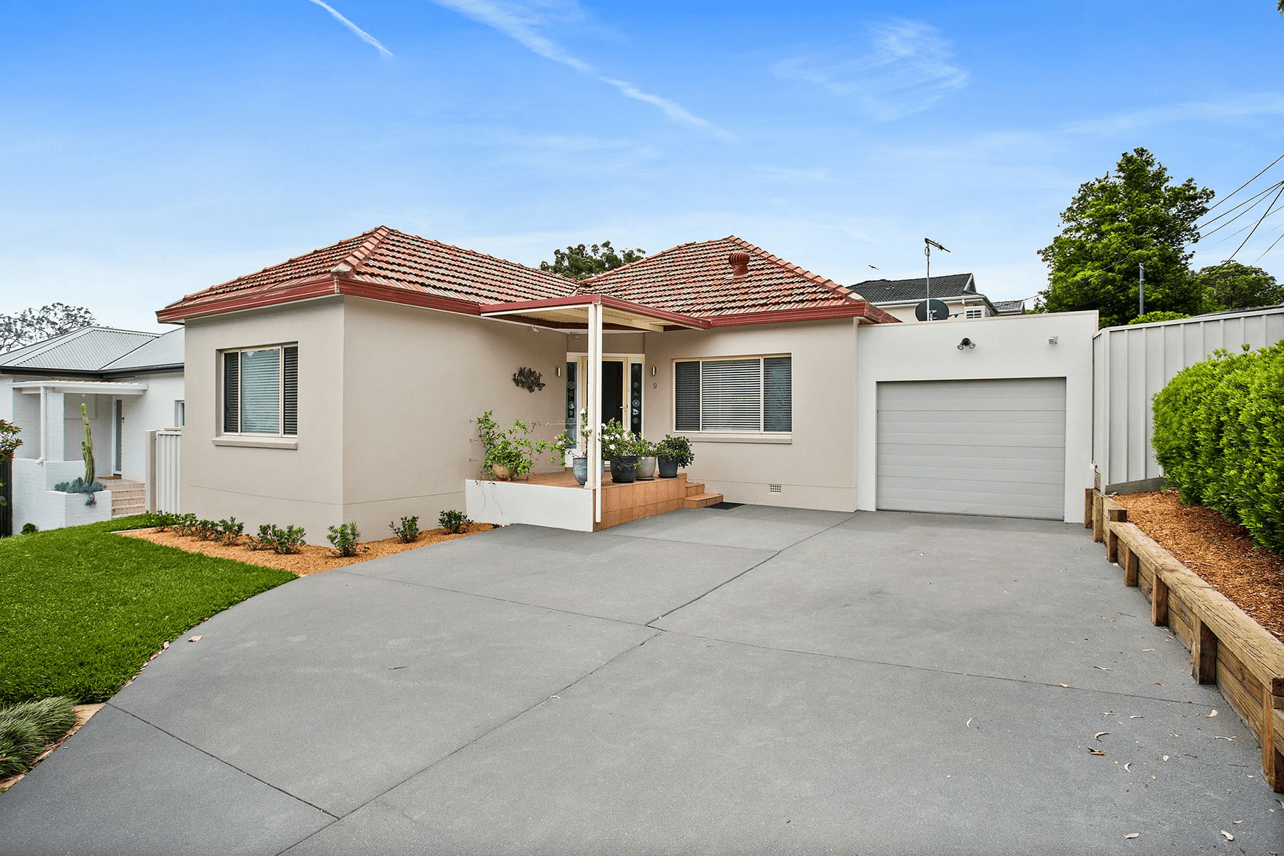 9 Leonay Street, Sutherland, NSW 2232