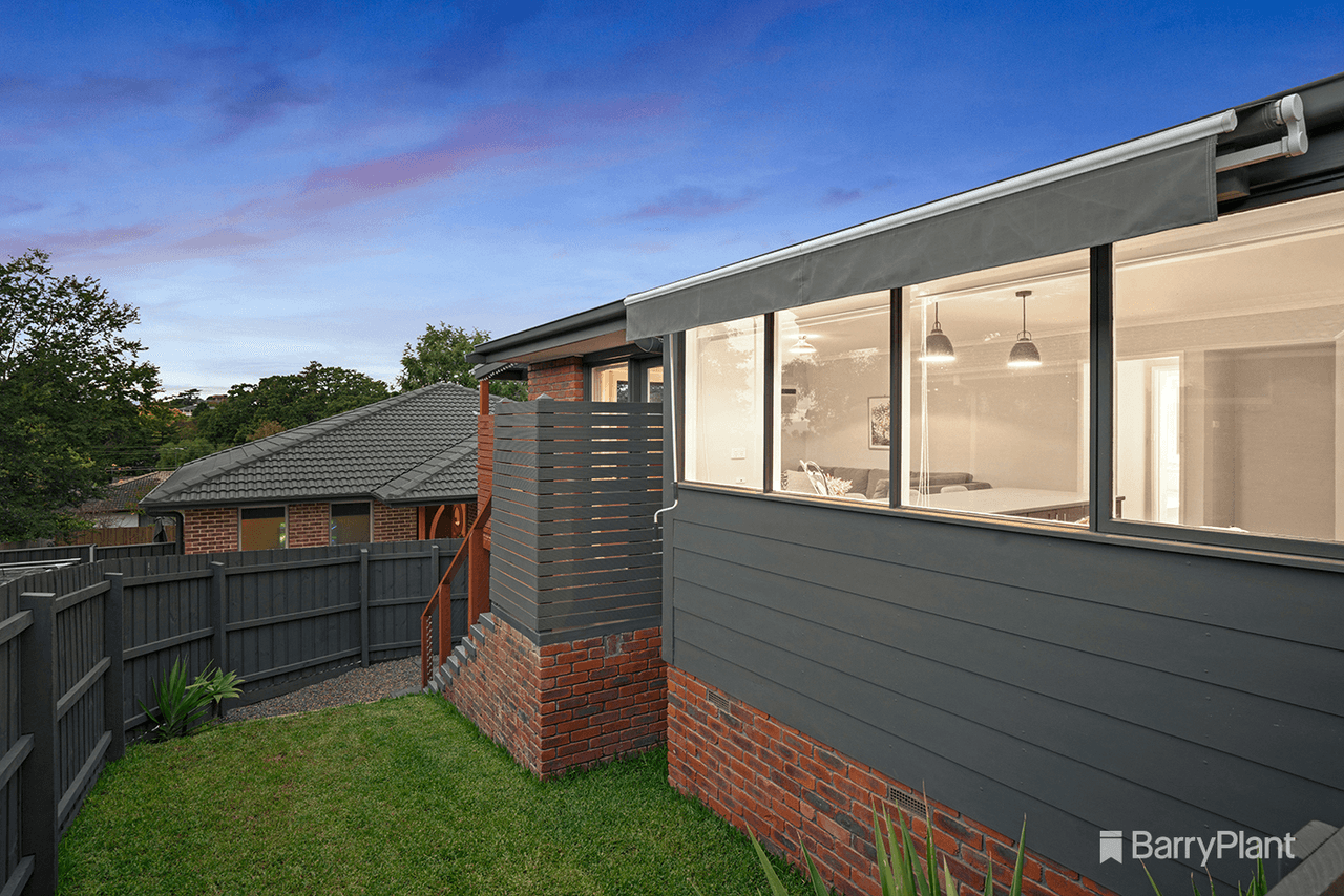 1/18 Clubpoint Drive, Chirnside Park, VIC 3116