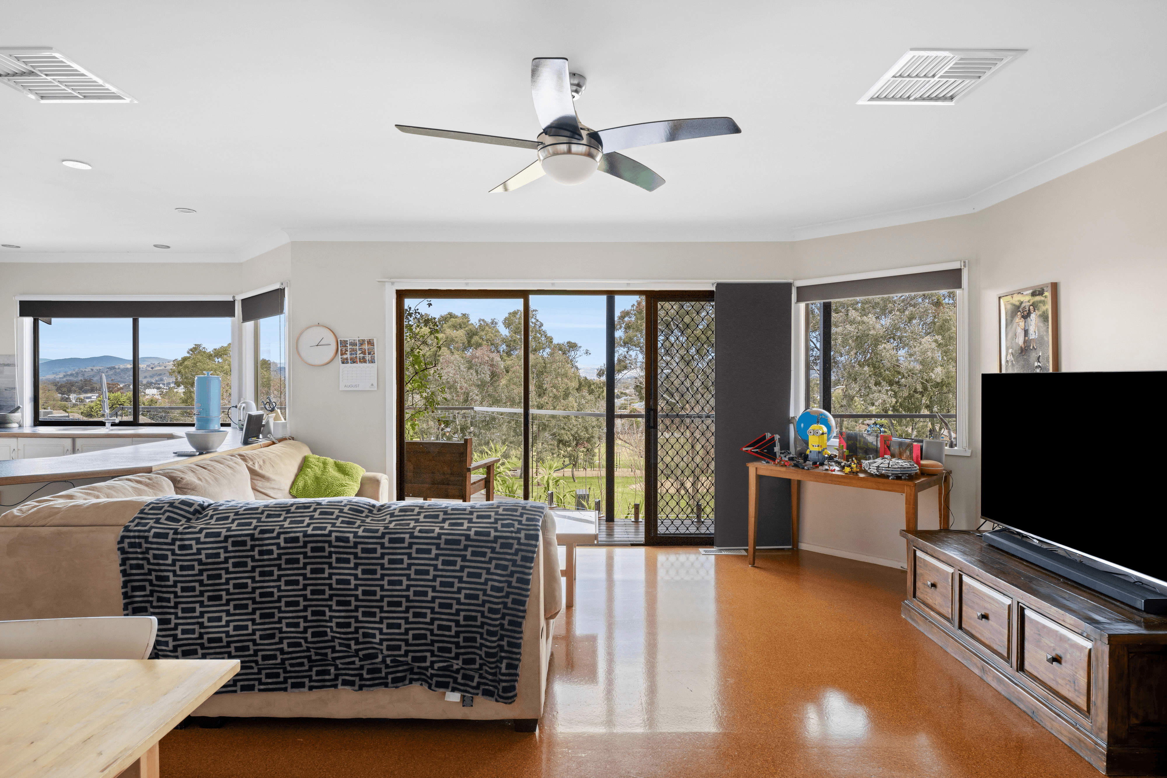 403 Carlma Crescent, LAVINGTON, NSW 2641