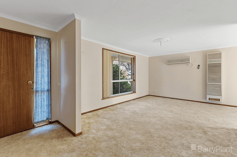 2 Kilby Court, KANGAROO FLAT, VIC 3555