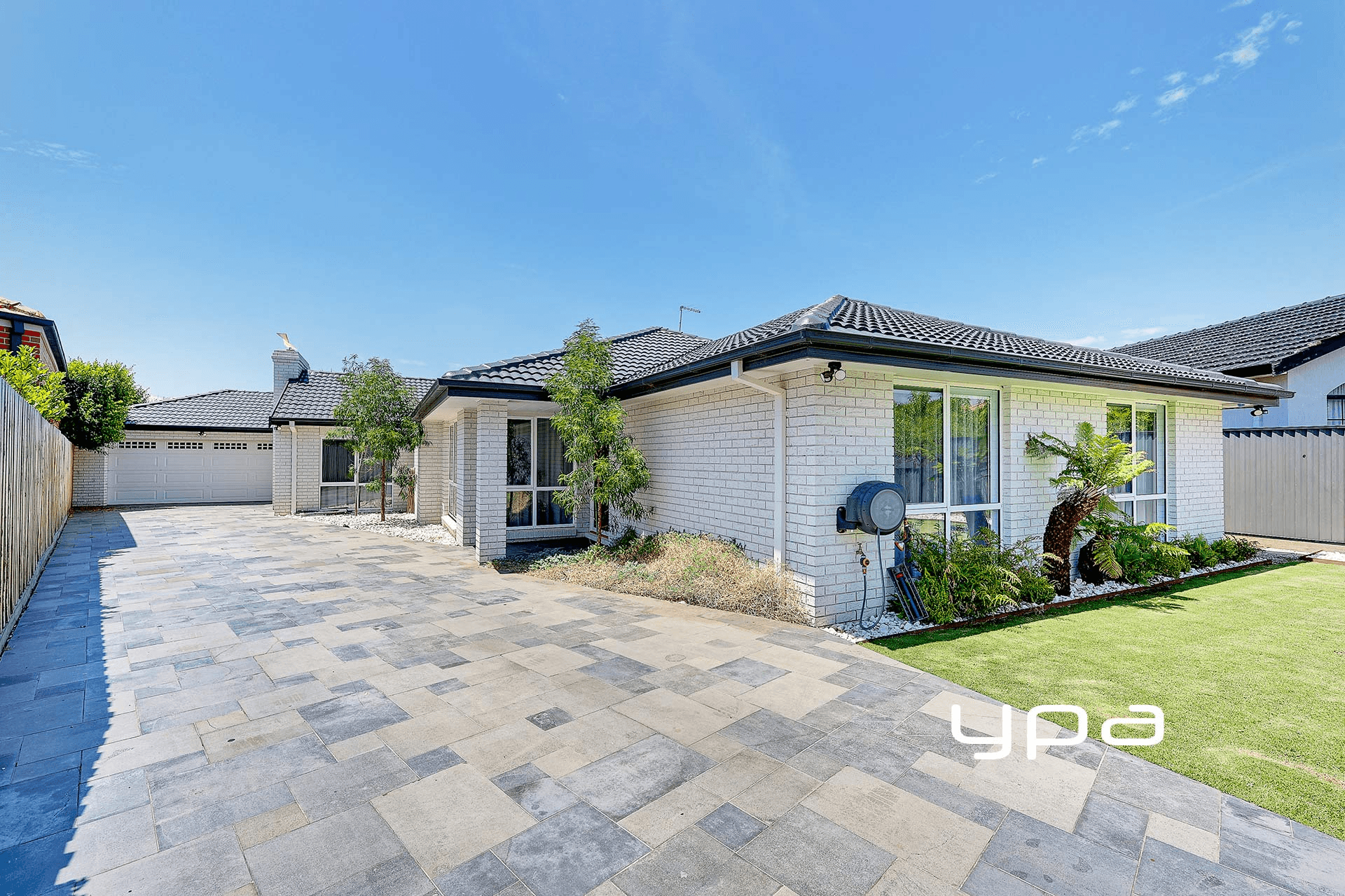 18 Winster Court, GREENVALE, VIC 3059