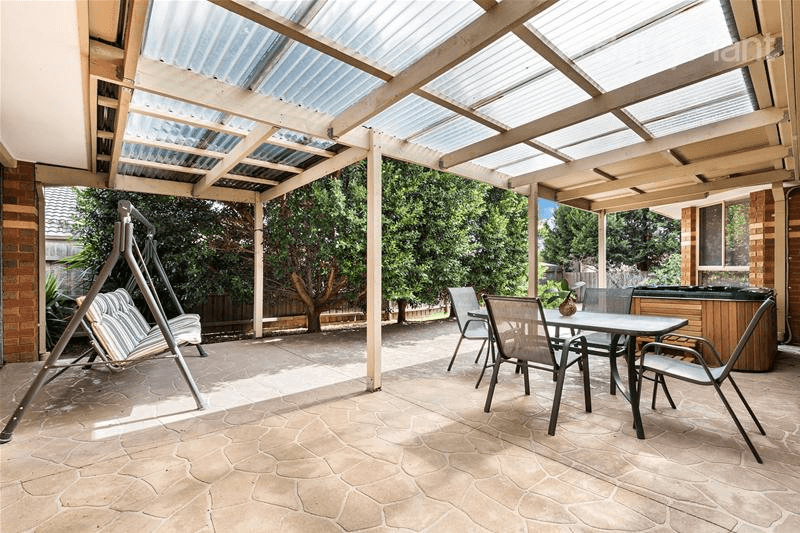 10 Willand Court, Hampton Park, VIC 3976