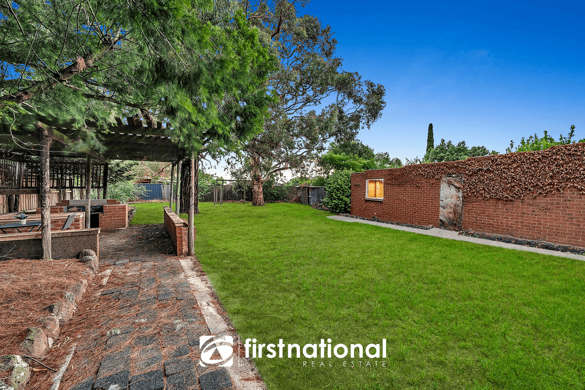 49 Robert Molyneux Avenue, Endeavour Hills, VIC 3802