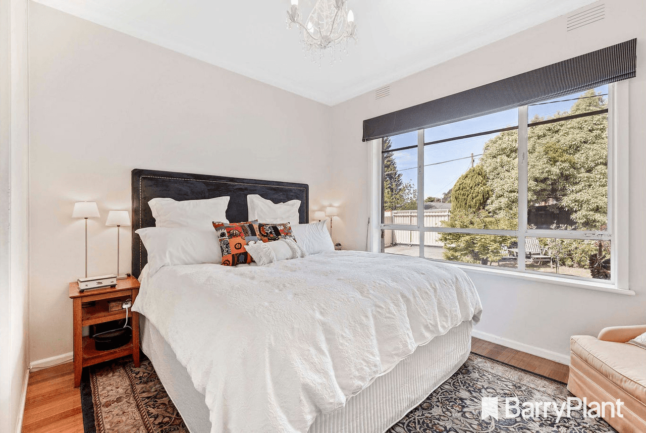 237 Gallaghers Road, Glen Waverley, VIC 3150