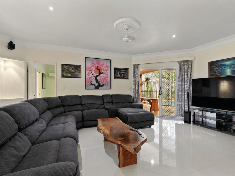 39 Brandella Place, Belmont, QLD 4153