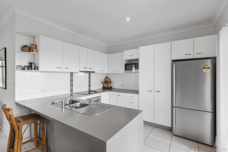 33 Northcote Crescent, CALOUNDRA WEST, QLD 4551