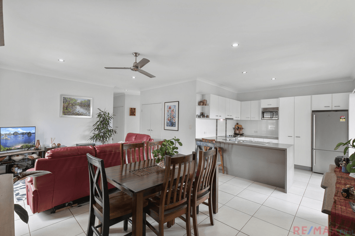 33 Northcote Crescent, CALOUNDRA WEST, QLD 4551