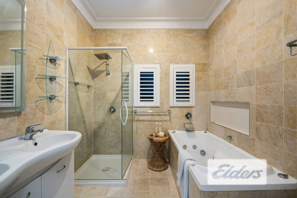 258 The Esplanade, Speers Point, NSW 2284