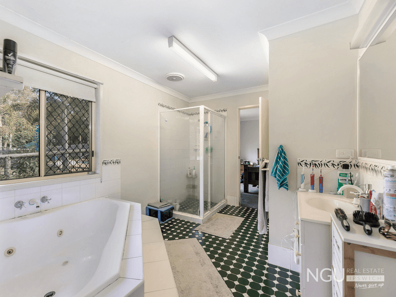 18-20 Marilyn Street, Karalee, QLD 4306