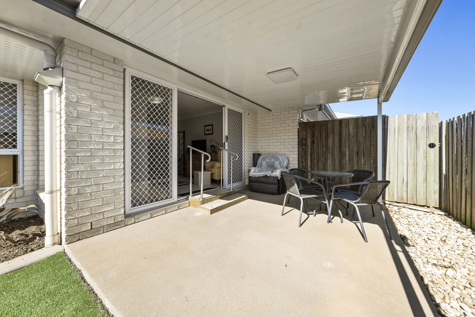 2/3 Amity Court, HARRISTOWN, QLD 4350