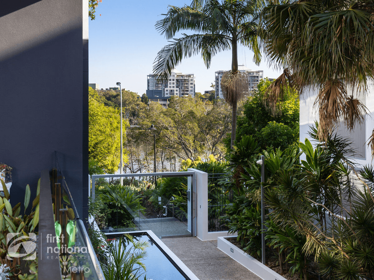 207/10 Pidgeon Close, West End, QLD 4101