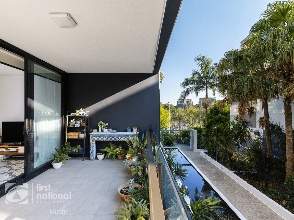 207/10 Pidgeon Close, West End, QLD 4101