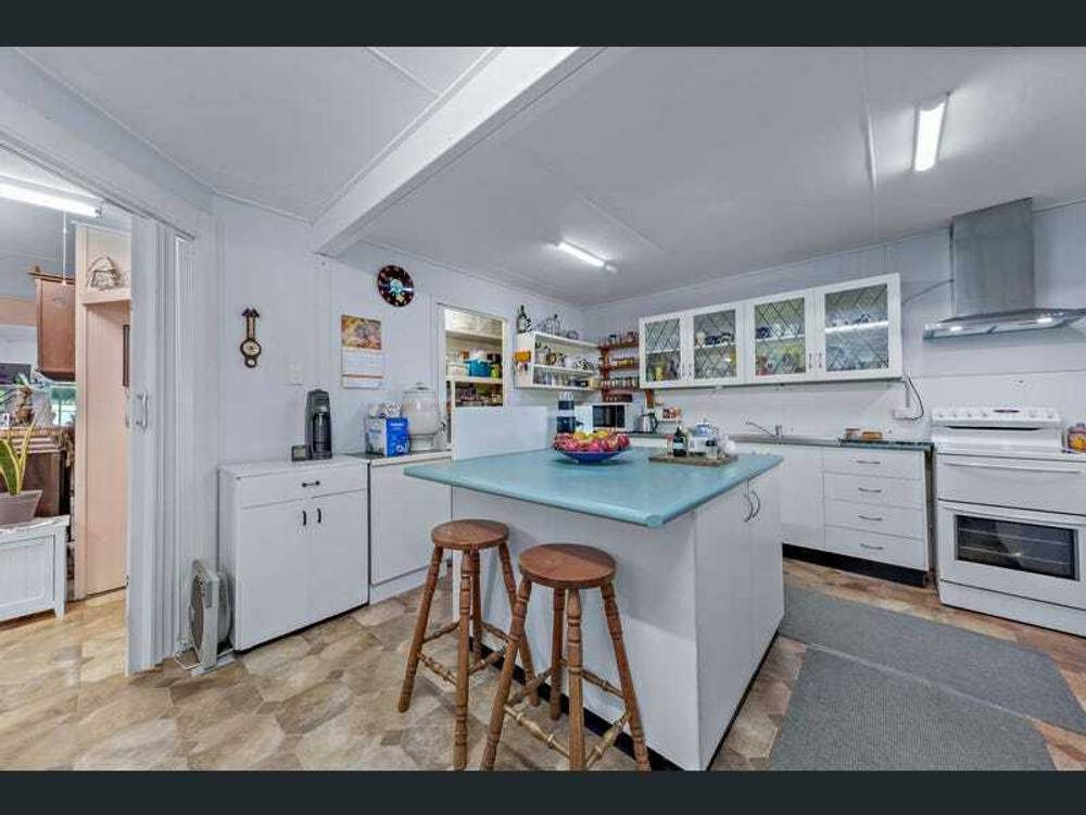 274 Kunapipi Rd, Bloomsbury, QLD 4799