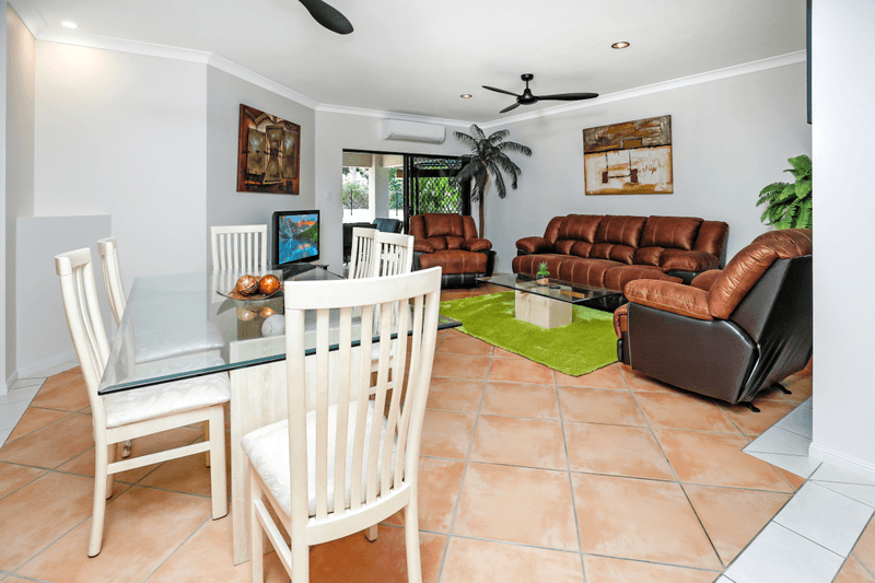 22  Macarthur Cl, Palm Cove, QLD 4879