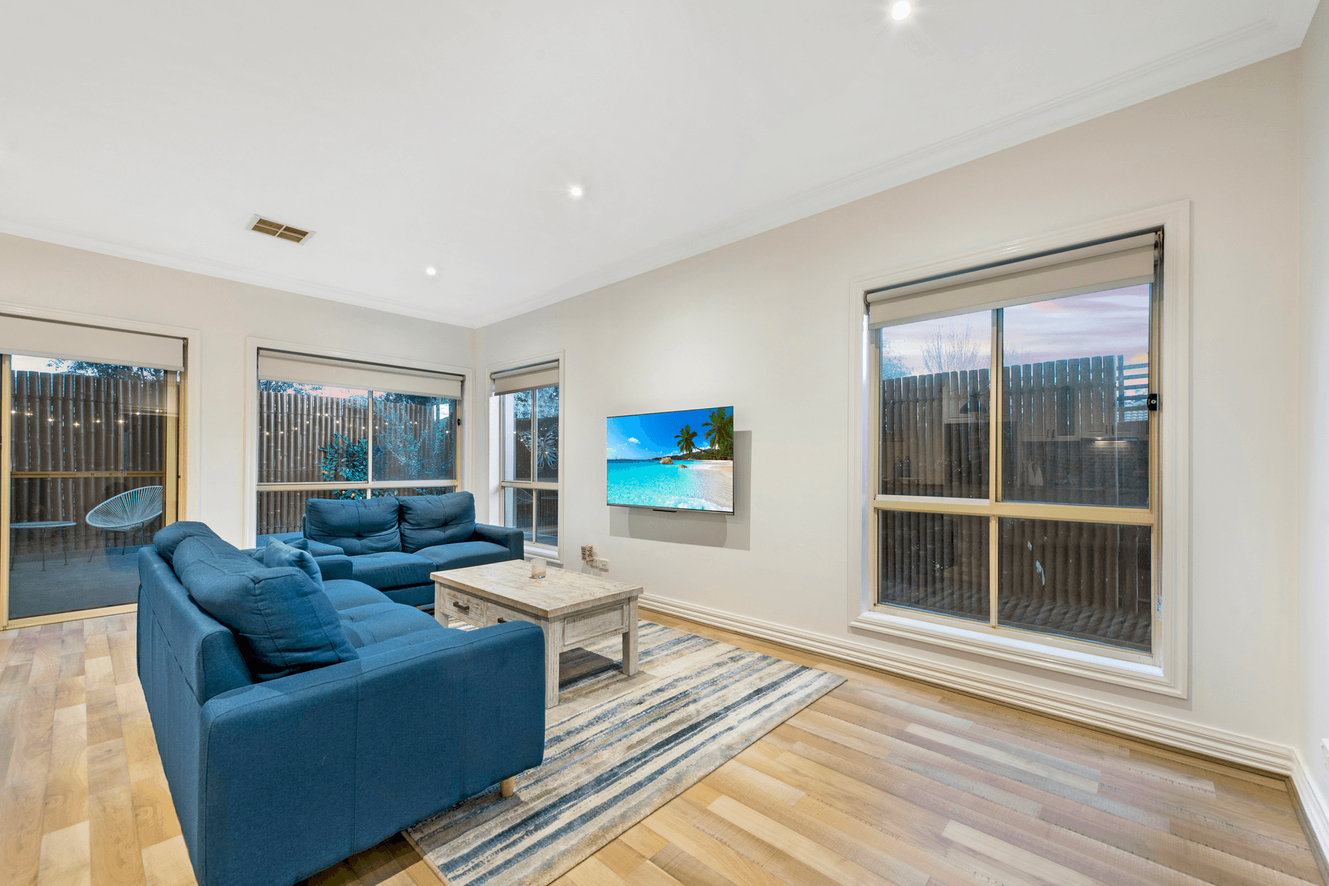 1/8 Lorraine Court, Hillside, VIC 3037