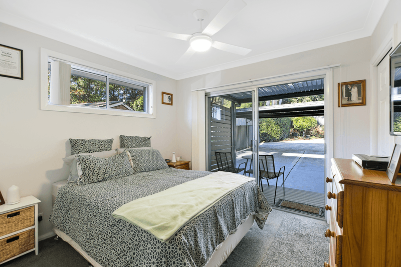 4  Crestwood Avenue, NIAGARA PARK, NSW 2250