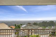 6 Galleria Court, HIGHLAND PARK, QLD 4211