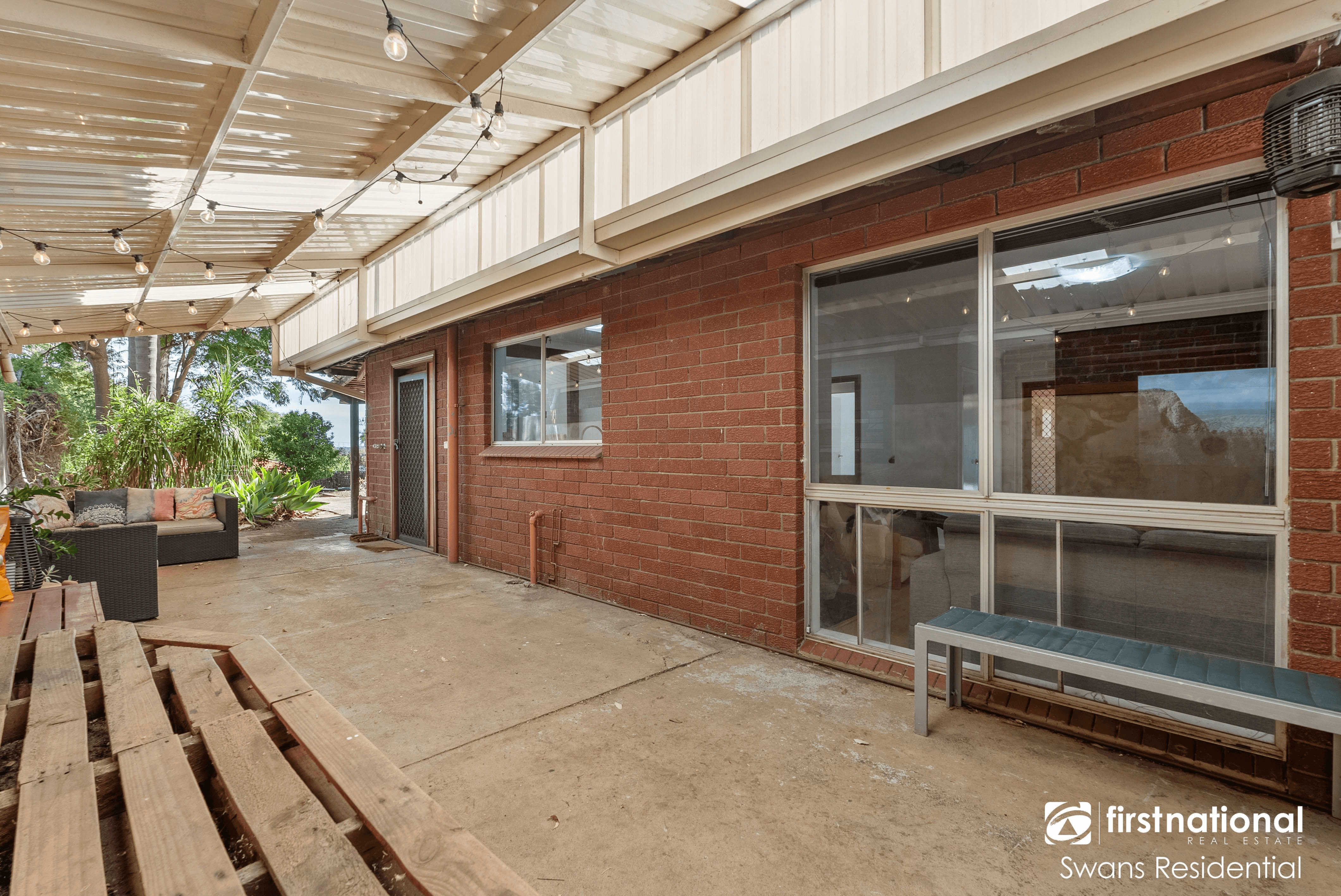15 Marmion Street, KELMSCOTT, WA 6111