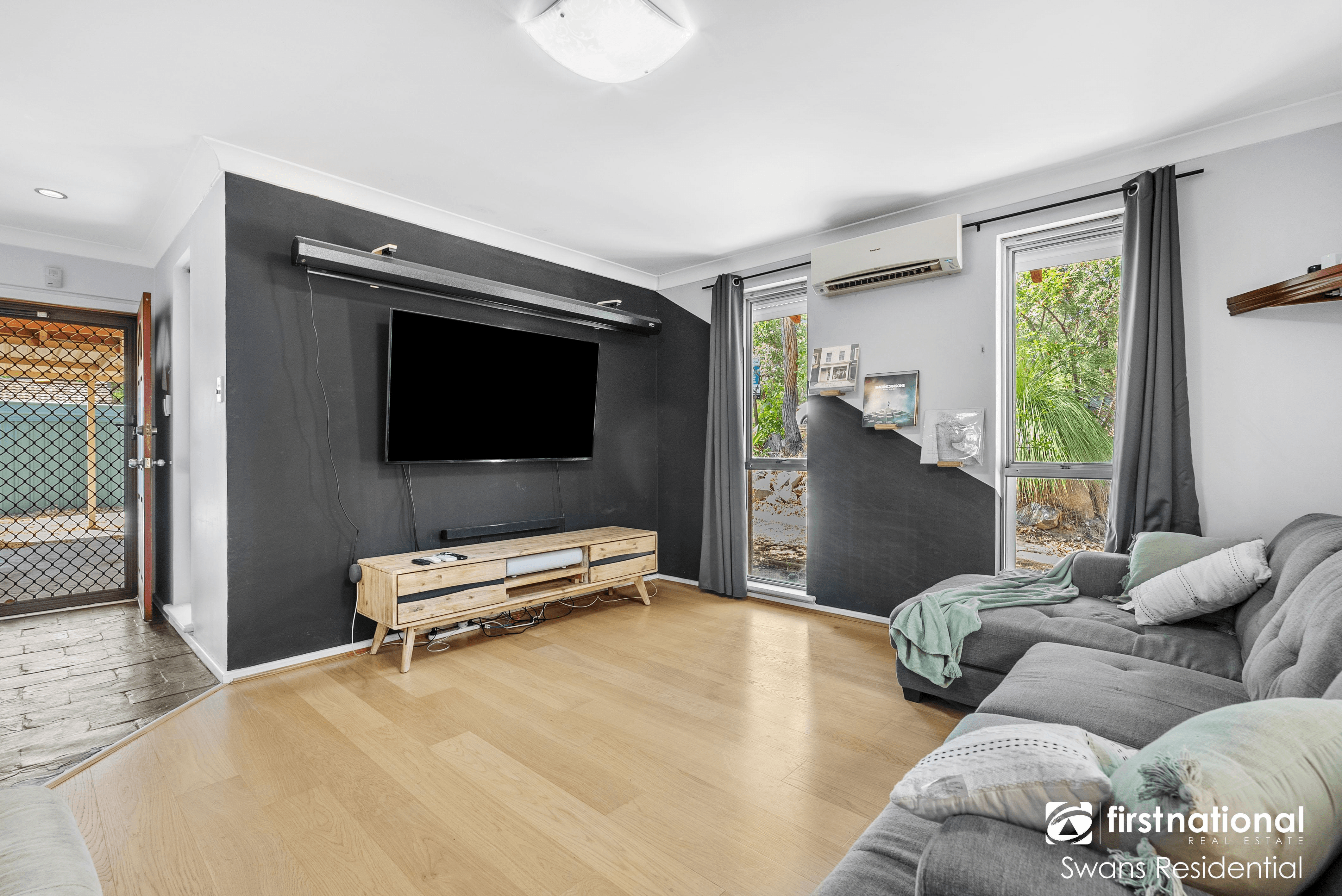 15 Marmion Street, KELMSCOTT, WA 6111