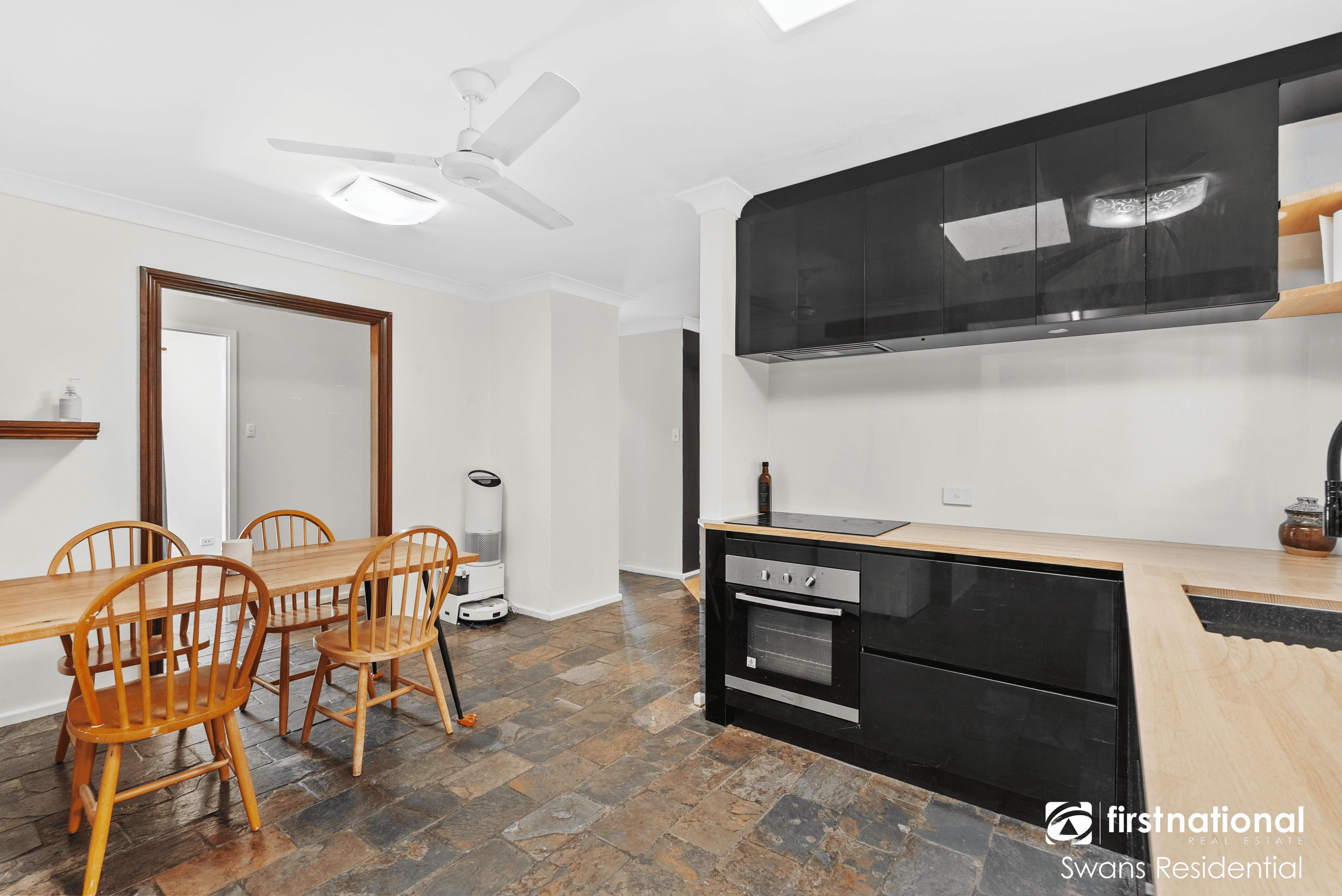 15 Marmion Street, KELMSCOTT, WA 6111
