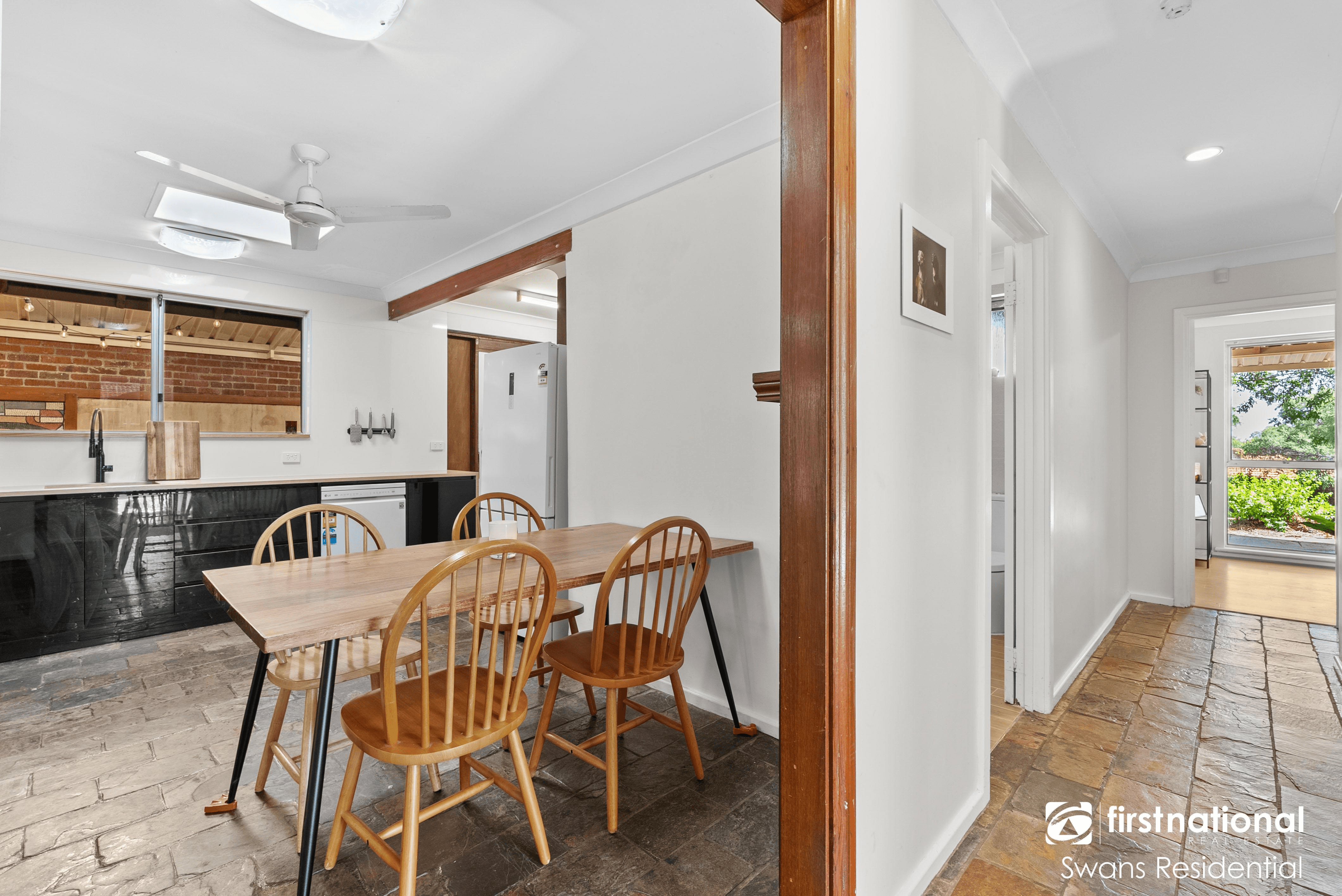 15 Marmion Street, KELMSCOTT, WA 6111