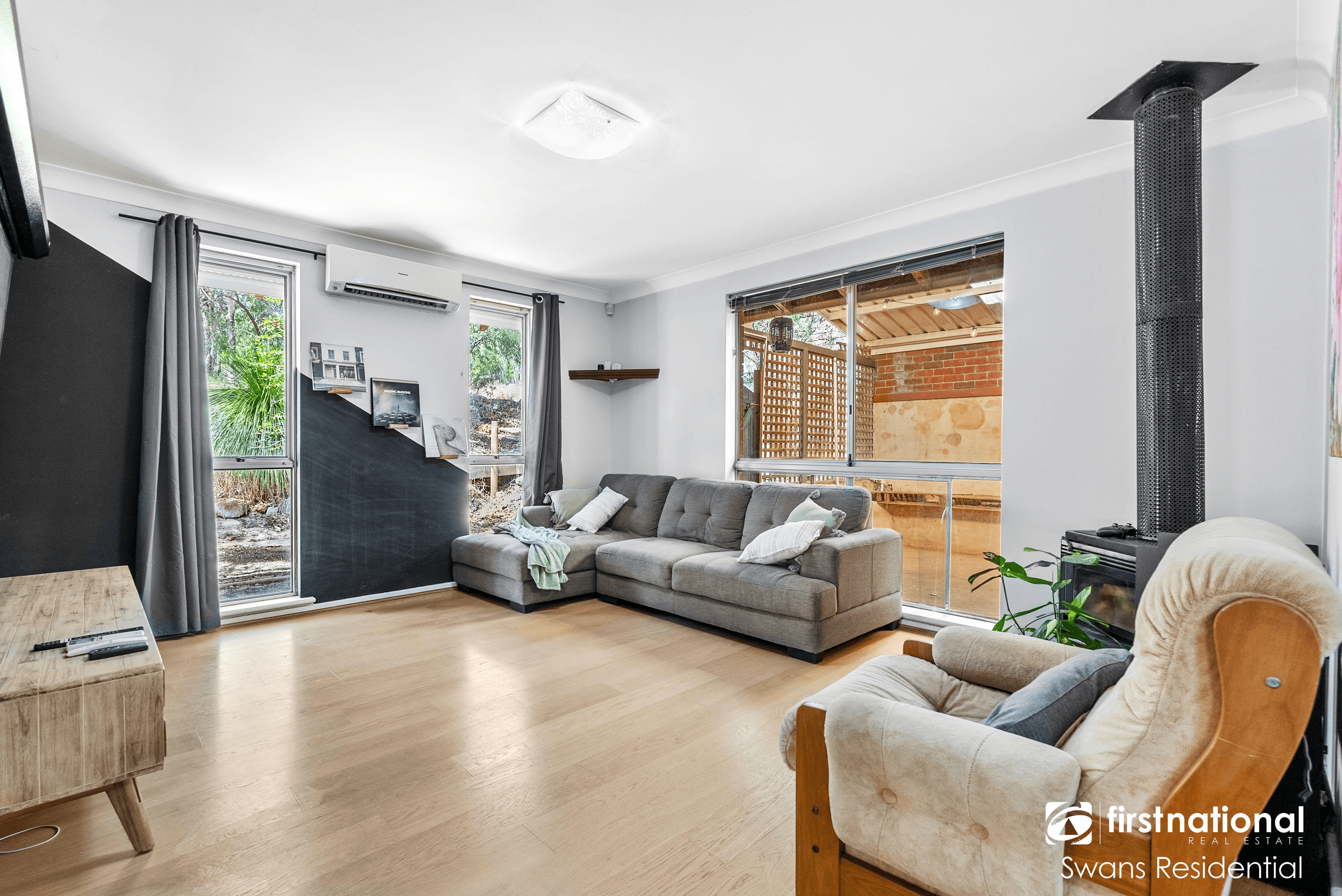 15 Marmion Street, KELMSCOTT, WA 6111