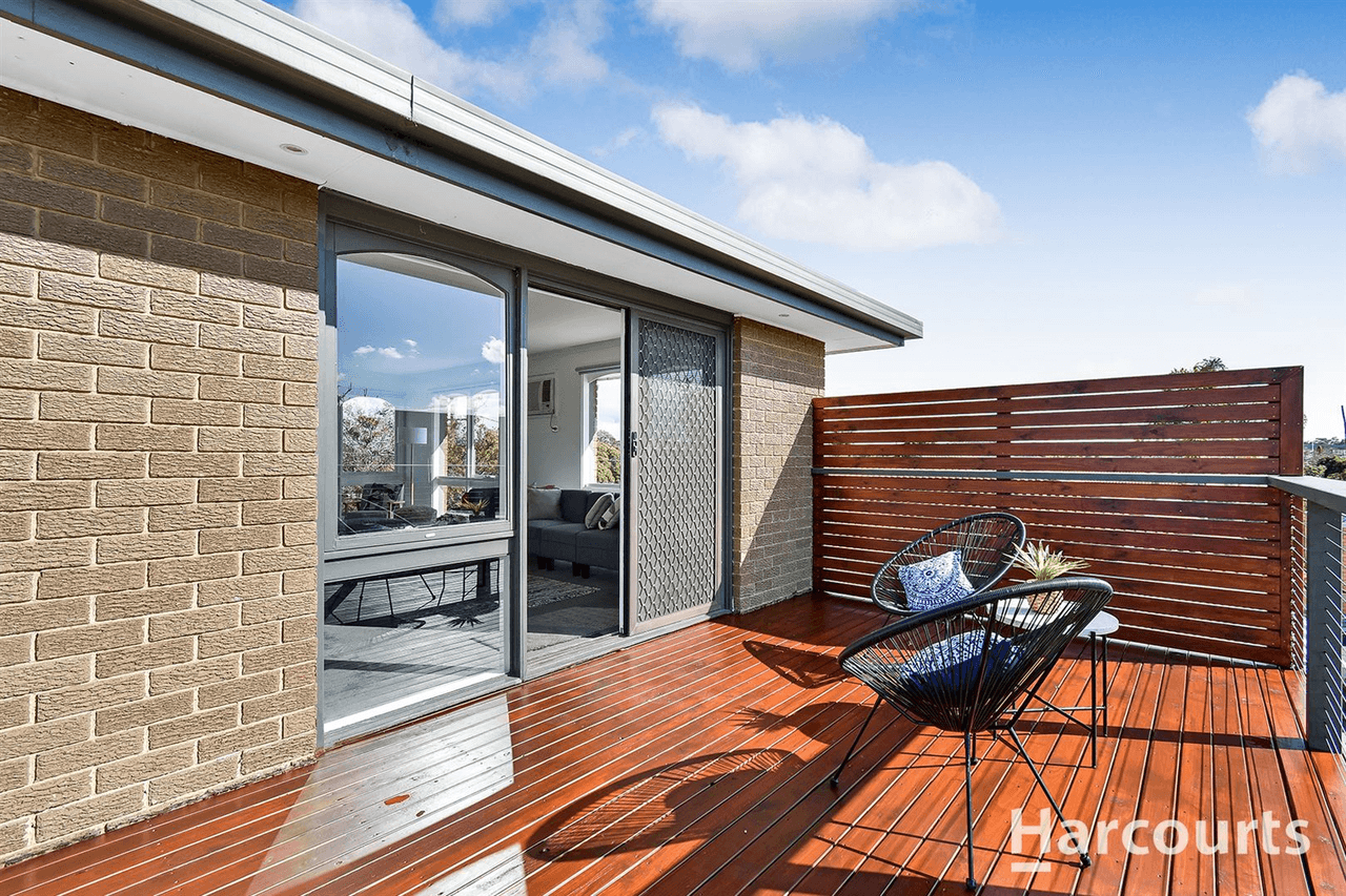 13 Neasham Drive, DANDENONG NORTH, VIC 3175