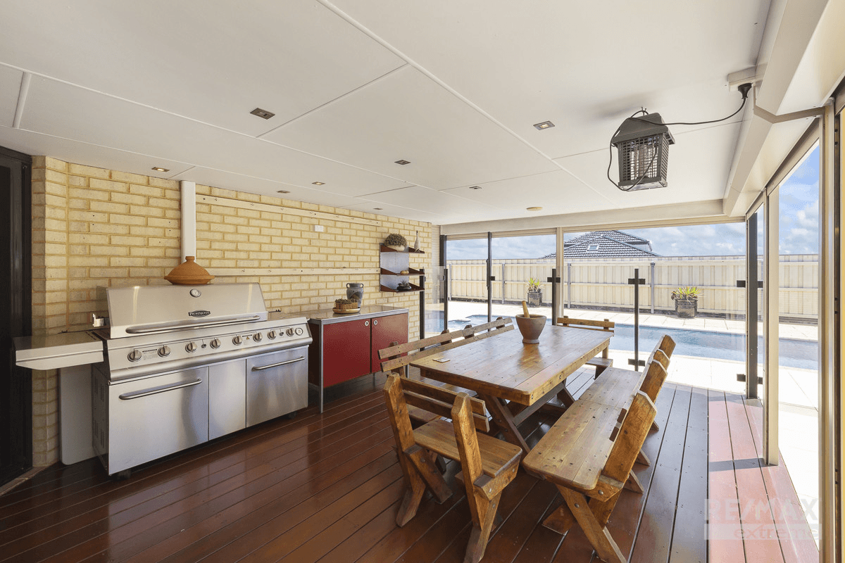 56 Dumaresq Loop, Quinns Rocks, WA 6030