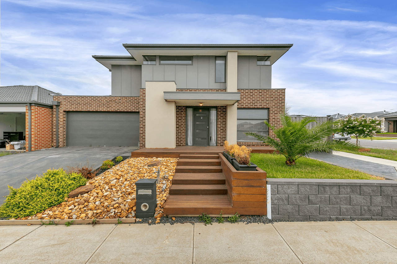 2 Carisbrooke Way, CLYDE NORTH, VIC 3978