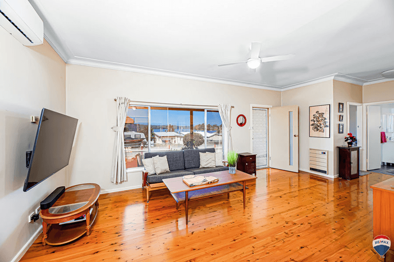 25 Noamunga Crescent, GWANDALAN, NSW 2259