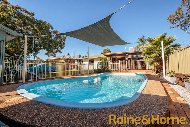 29 Bonner Crescent, DUBBO, NSW 2830