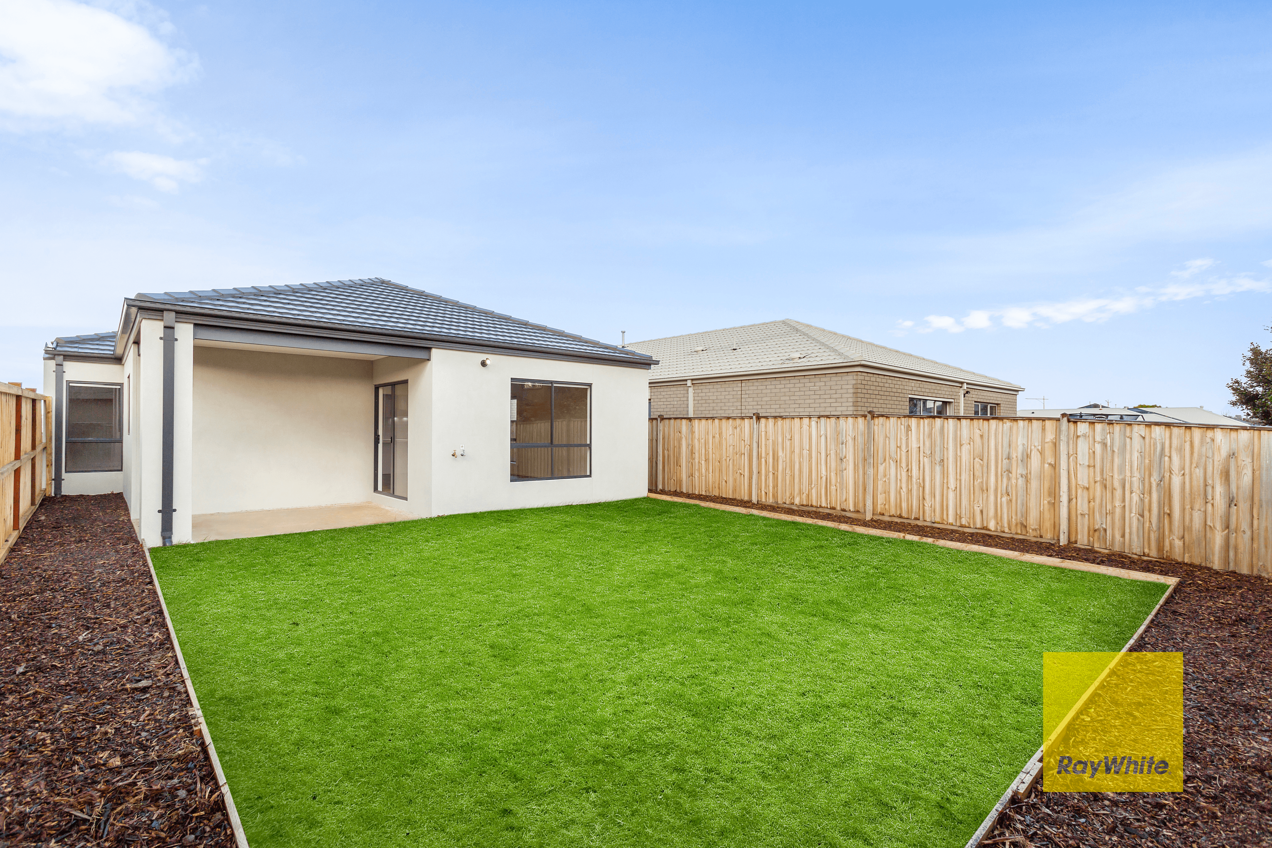 29 Oasis Drive, MOUNT DUNEED, VIC 3217