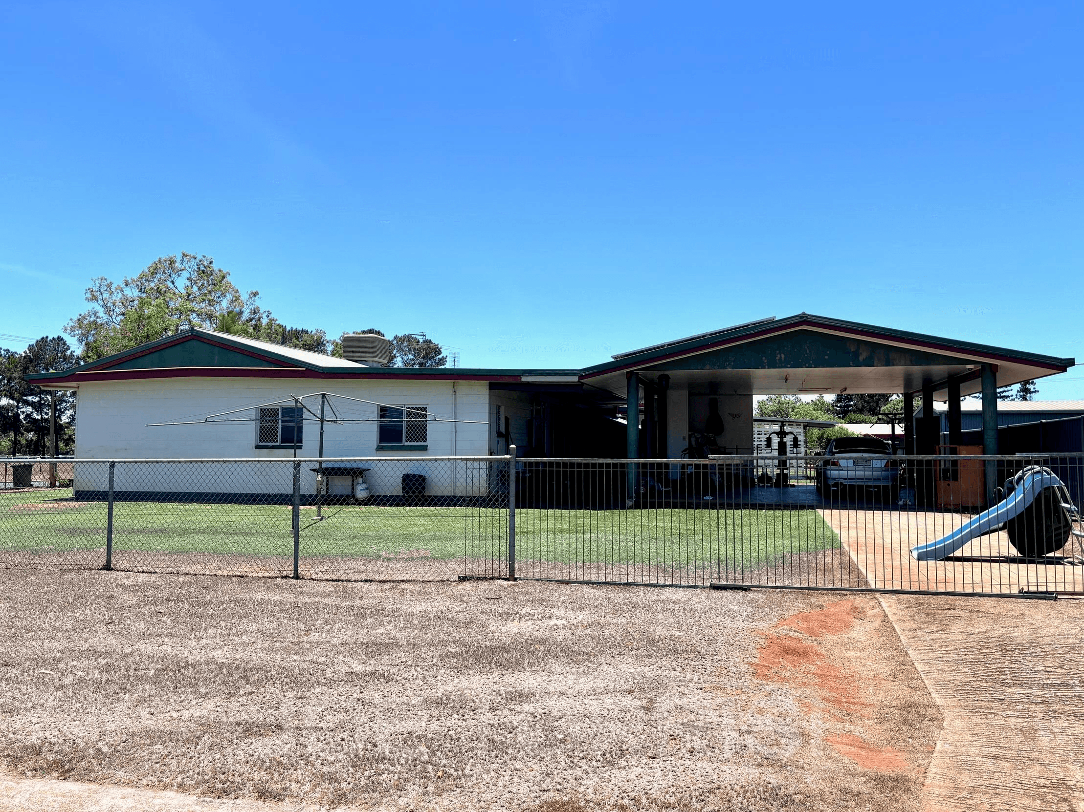 10 Hales Street, Mareeba, QLD 4880