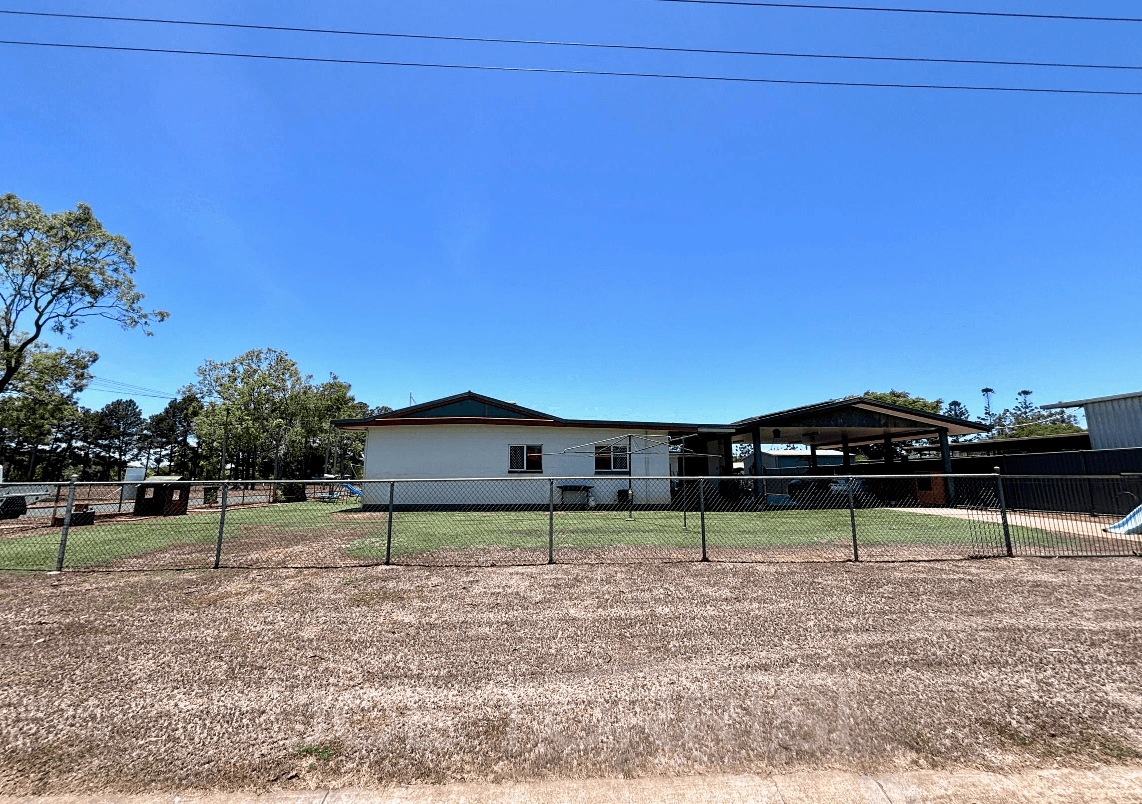 10 Hales Street, Mareeba, QLD 4880