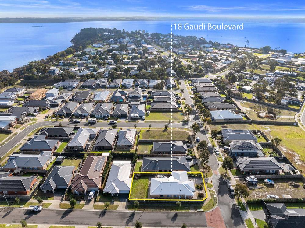 18 Gaudi Boulevard, CORINELLA, VIC 3984
