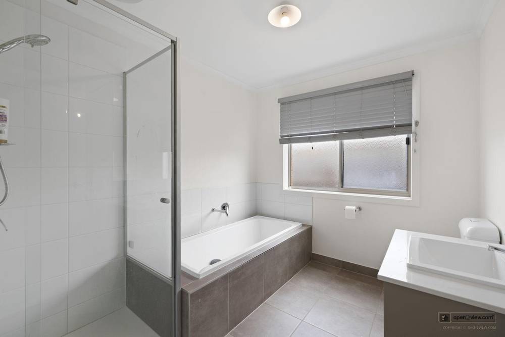 18 Gaudi Boulevard, CORINELLA, VIC 3984