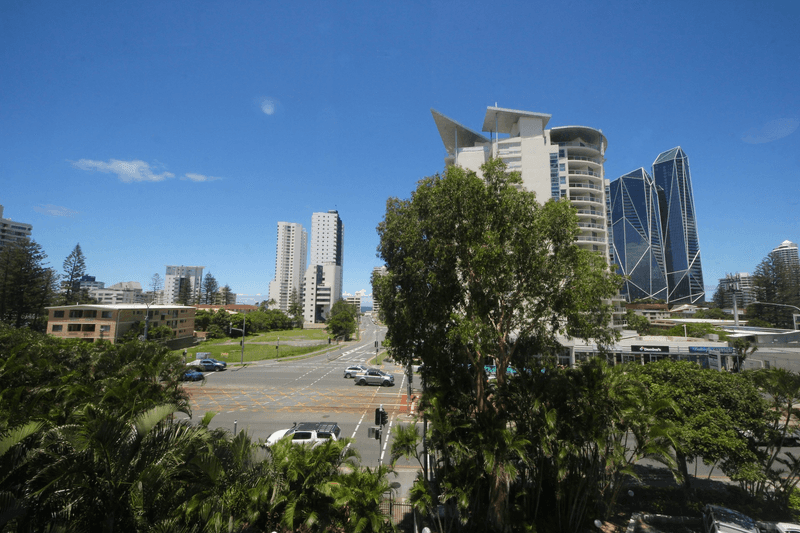 12/2916 Gold Coast Highway, Surfers Paradise, QLD 4217