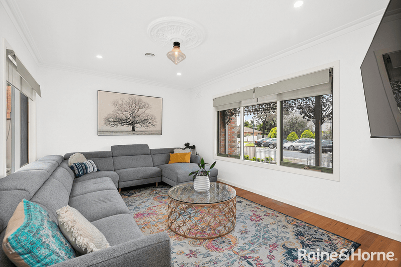 4 Merrigan Court, ROXBURGH PARK, VIC 3064