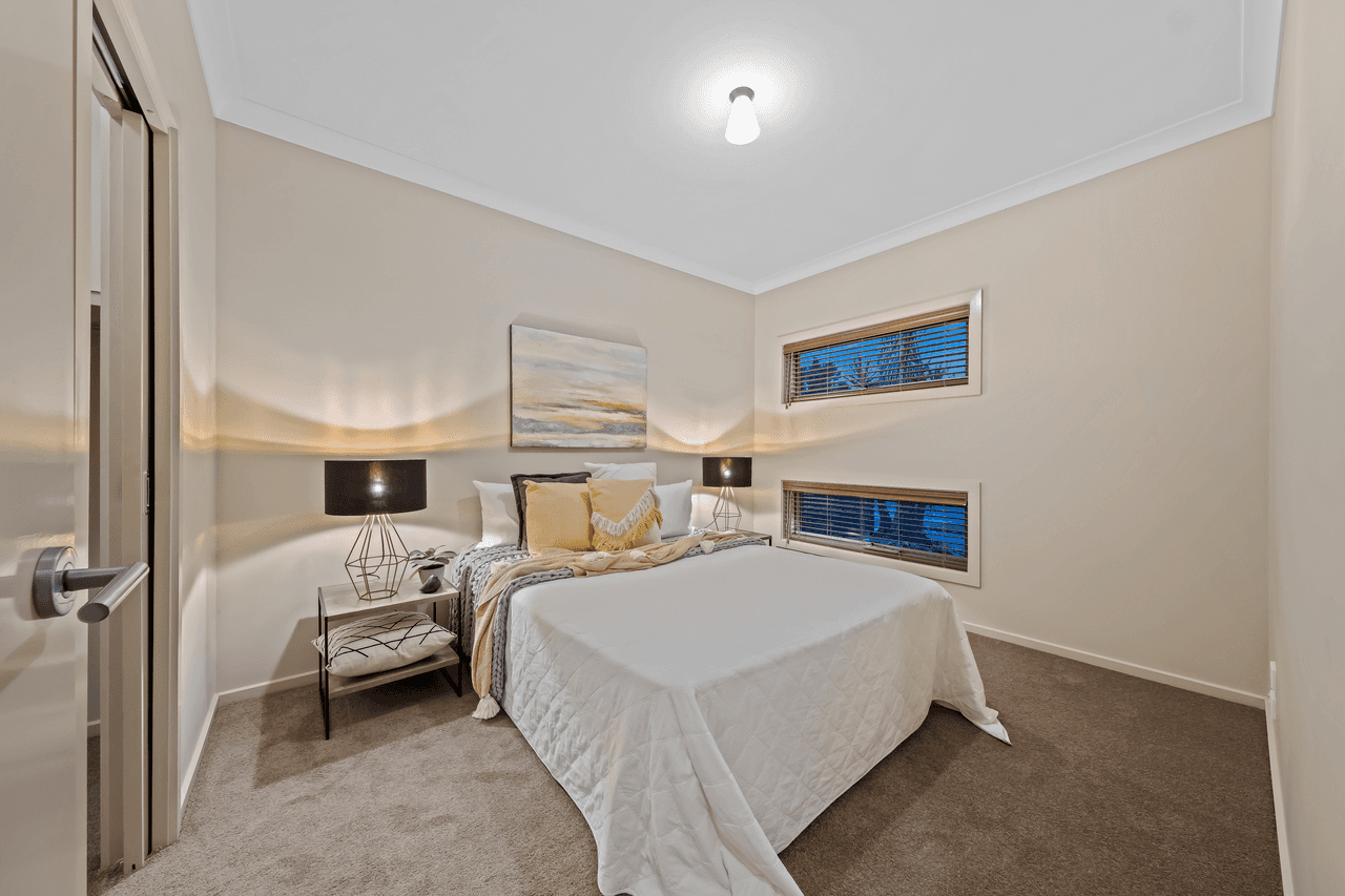 5 Sinclair Walk, PAKENHAM, VIC 3810