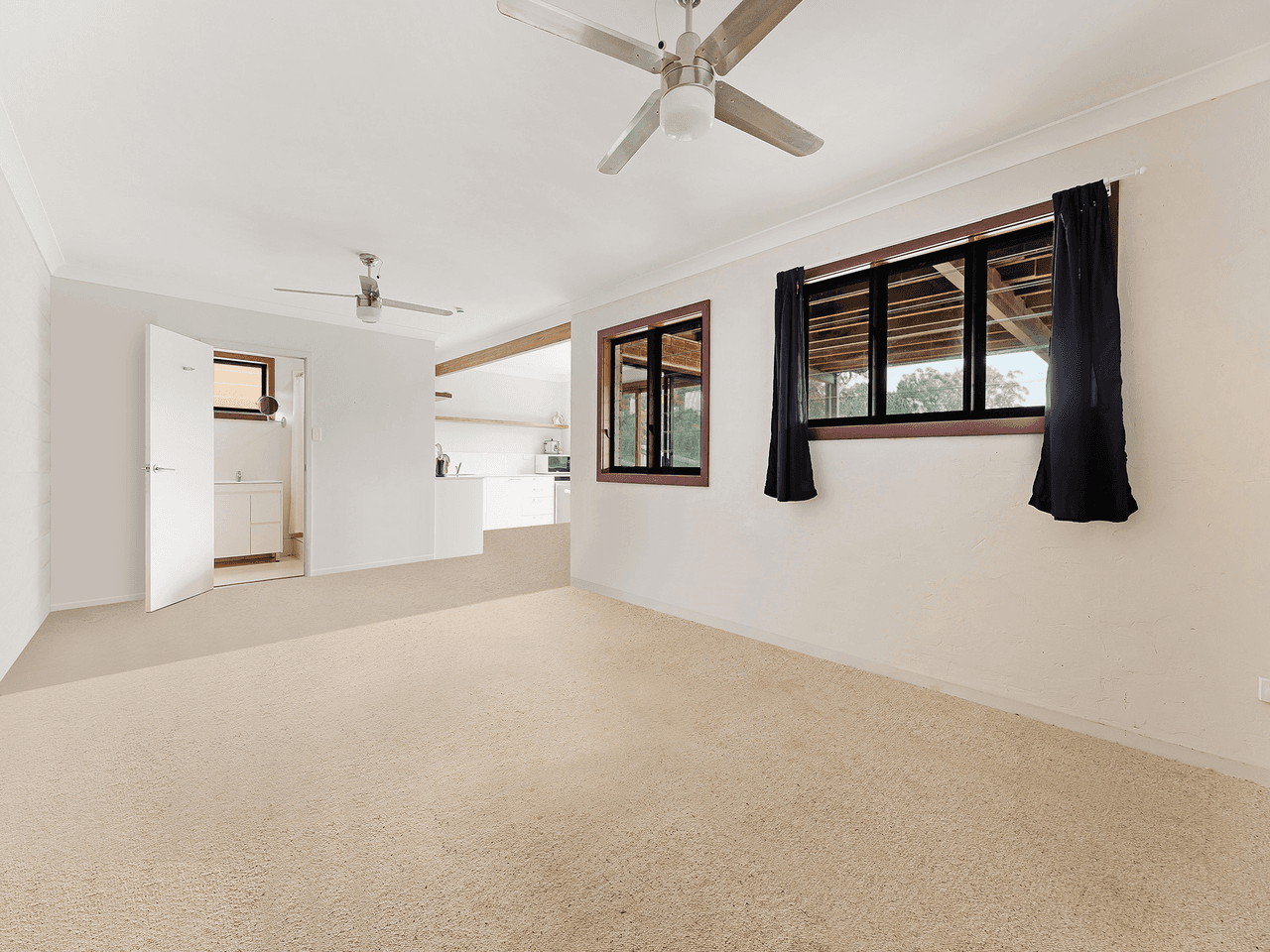 50 Mons Road, BUDERIM, QLD 4556