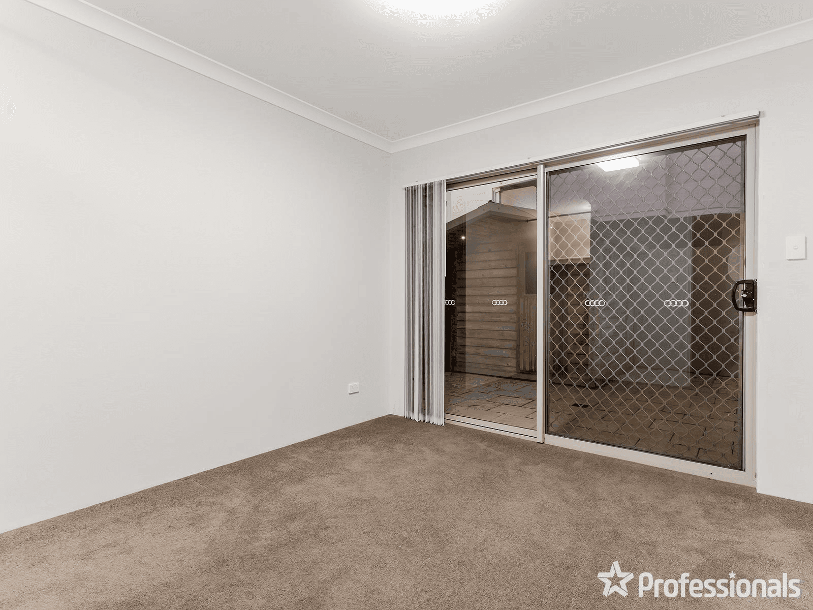 42 Watts Road, SHOALWATER, WA 6169