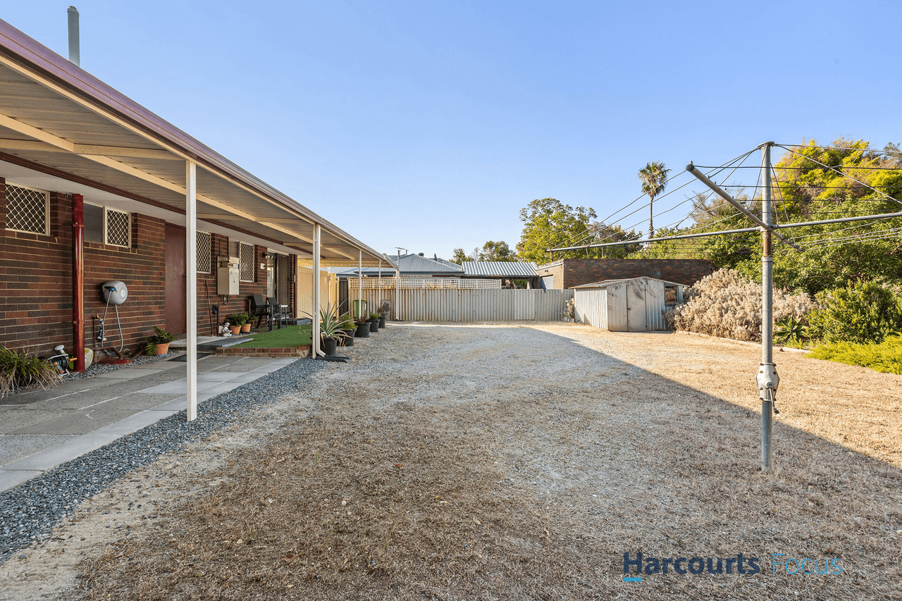 110 Westfield Street, MADDINGTON, WA 6109