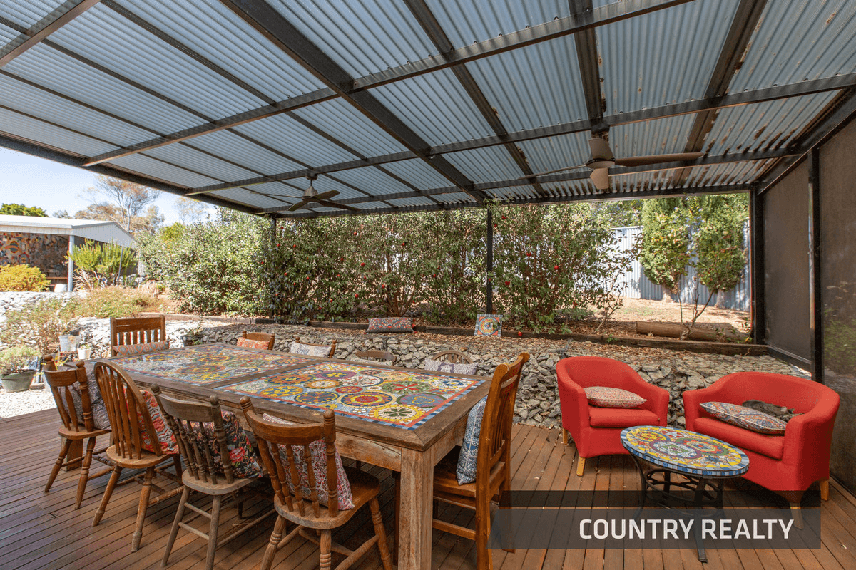 1 Folewood Road, TOODYAY, WA 6566