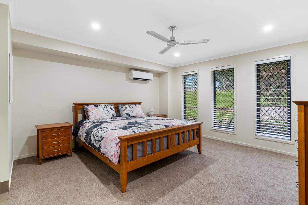 10 Merlot Place, PINE MOUNTAIN, QLD 4306