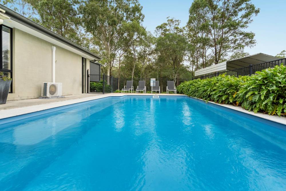 10 Merlot Place, PINE MOUNTAIN, QLD 4306